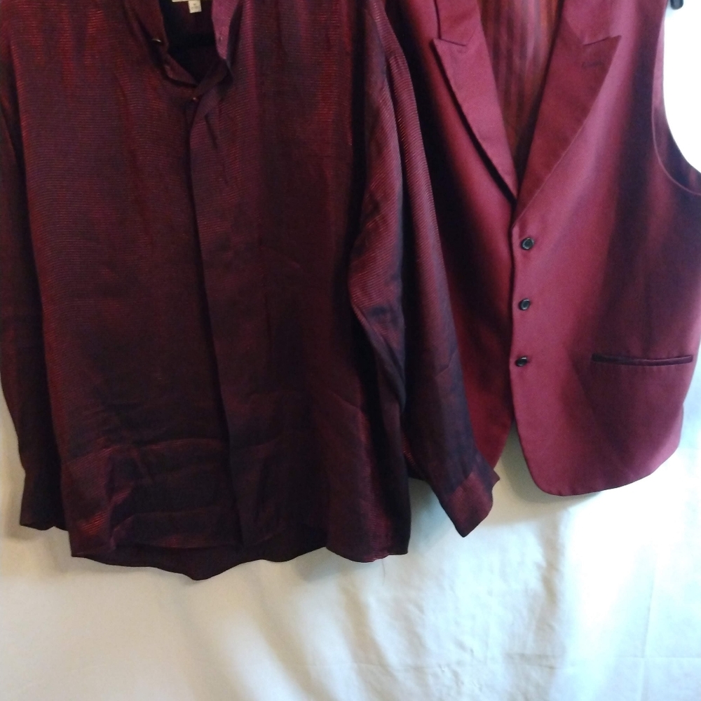 Pavo by Lastrada Dress/Casual Men Shirt & Vest